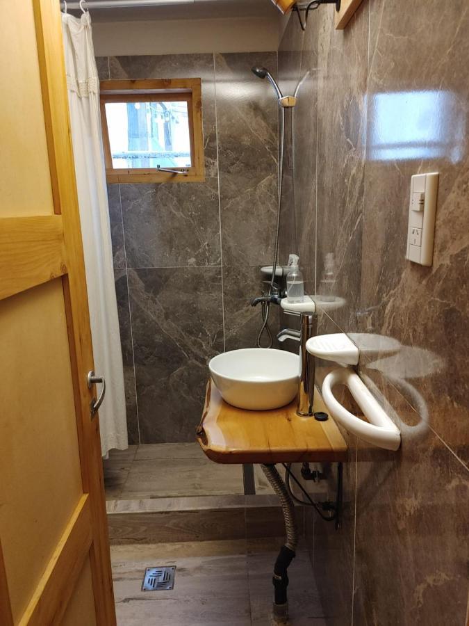 Del Buscador Hostal *